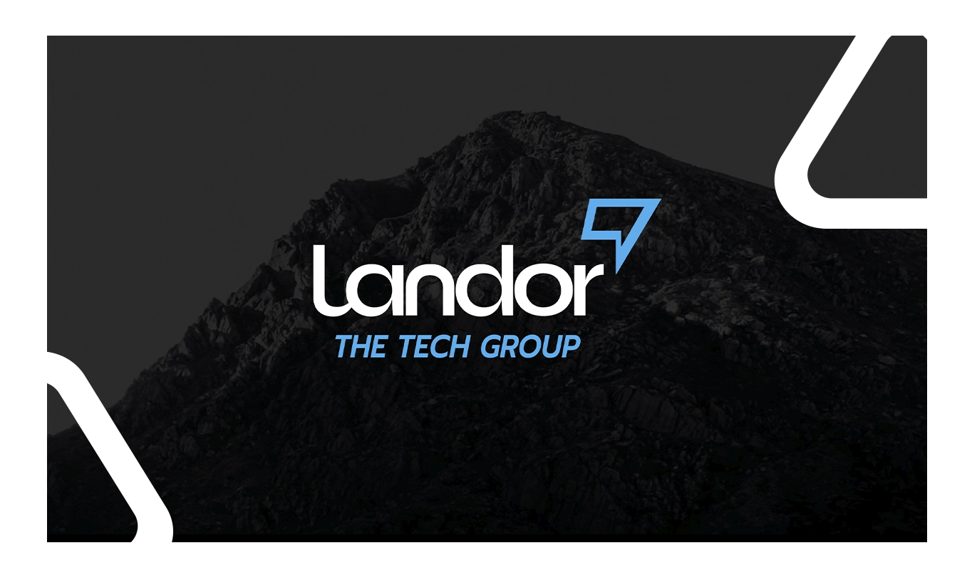 Logotipo da Landor sobre um background de montanha