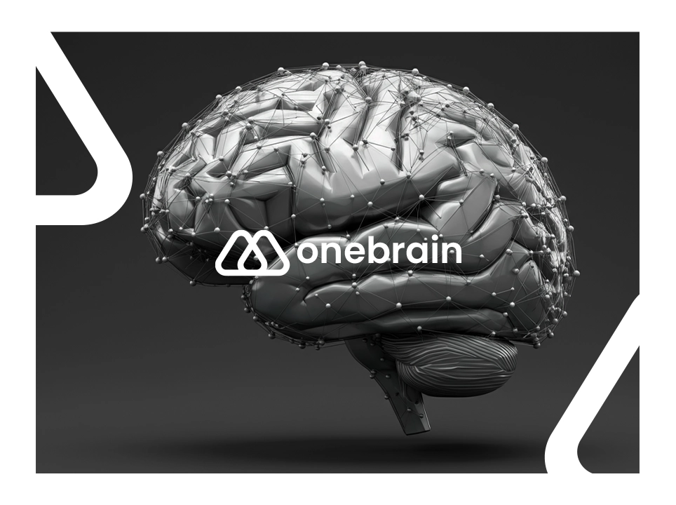 Logo de Onebrain da frente de um fundo de uma imagem tecnológica do cérebro